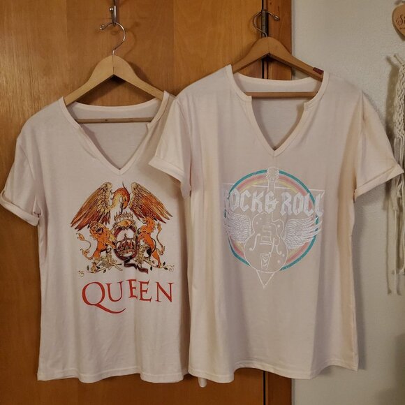 Amazon Band Tees Lot Of 2 Notched V-neck Rolled Sleeves Womens M Beige - Picture 1 of 7